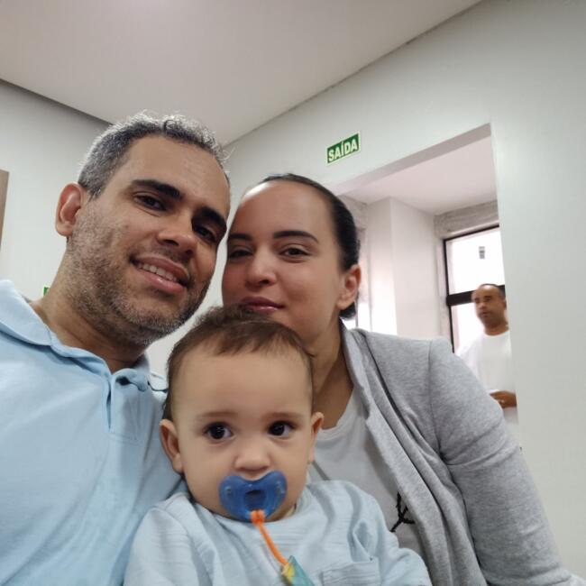 Emprego de babá em Brasília: Jonatas