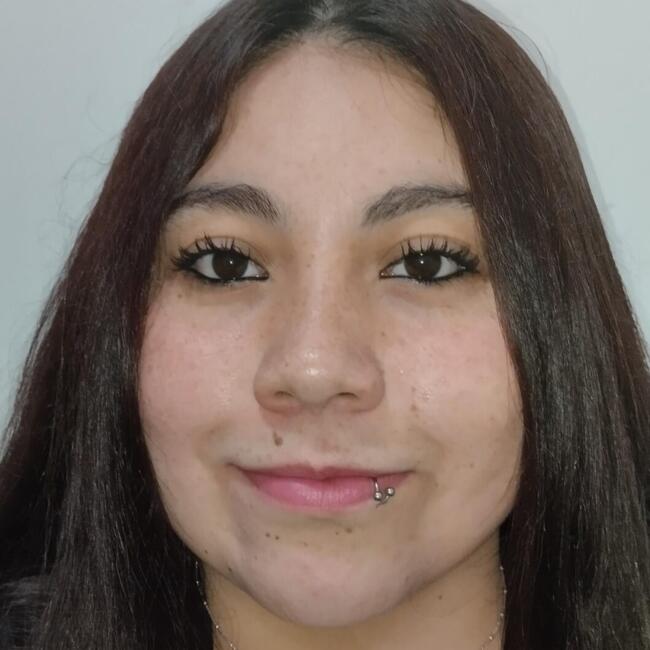 Babysitter in Coronel: Almendra