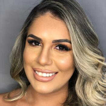 Babysitter in Praia Grande: Karen