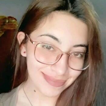 Babysitter Claypole: Milagros Garay