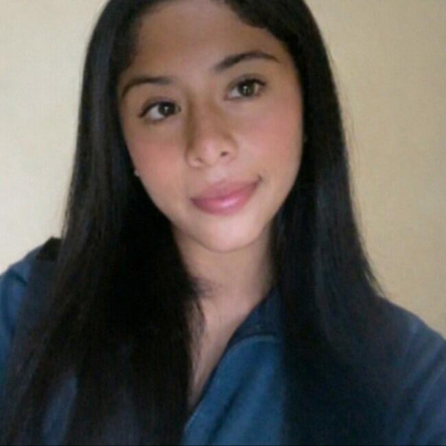 Babysitter in Lima: Maria