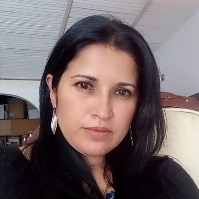 Canguro en El Arenal: Neyda