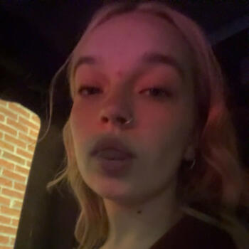 Babysitter in Gainesville (Virginia): McKenzie