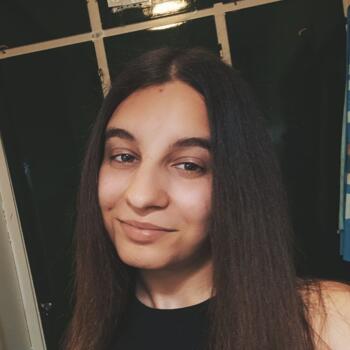 Bébiszitter: Bábonymegyer: Lilla