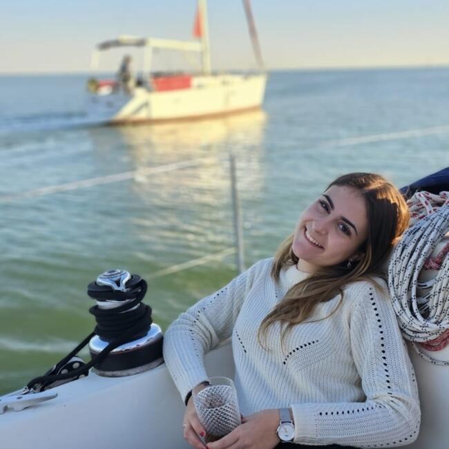 Canguro en Sevilla: Claudia