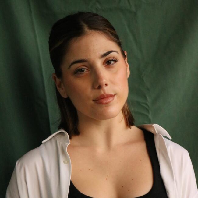 Nanny in Saint-Julien-en-Genevois: Carmen