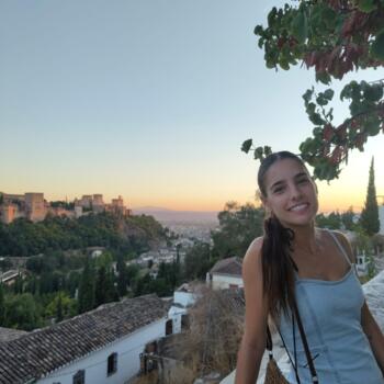 Niñera en Cornellà de Llobregat: Ana