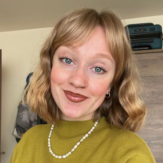 Babysitter in Leeds: Timi