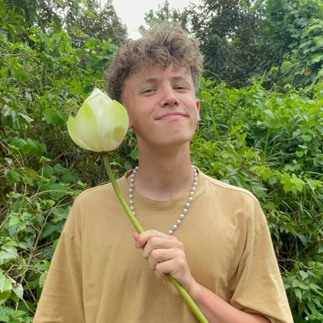 Babysitter in Schaarbeek: Yannick