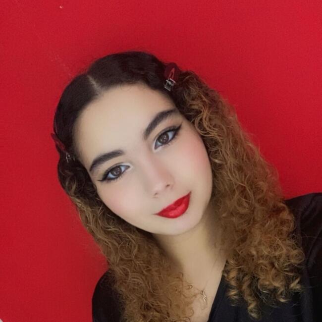 Babysitter in Notre-Dame-de-Bondeville: Zoubida