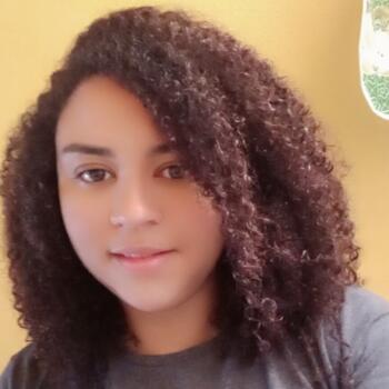 Babysitter in Londrina: Luara