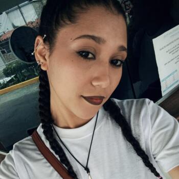 Niñera Barquisimeto: Jhonaitys