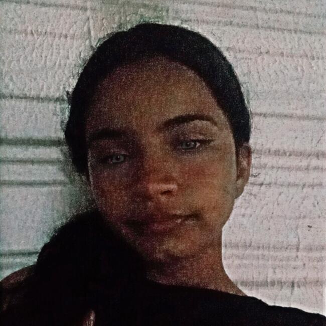 Babá em Manaus: Dafne