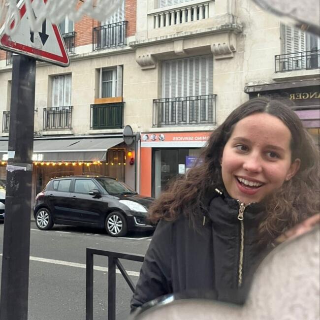 Babysitter in Villeneuve-d'Ascq: Célia