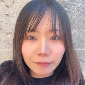 Babysitter Perth: Mayu