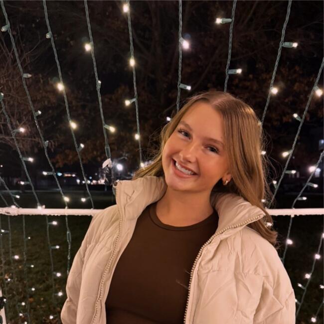 Babysitter in Eudora (Kansas): Abby