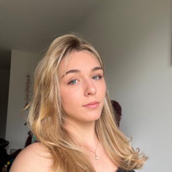 Babysitter in Clermont-Ferrand: Lilou