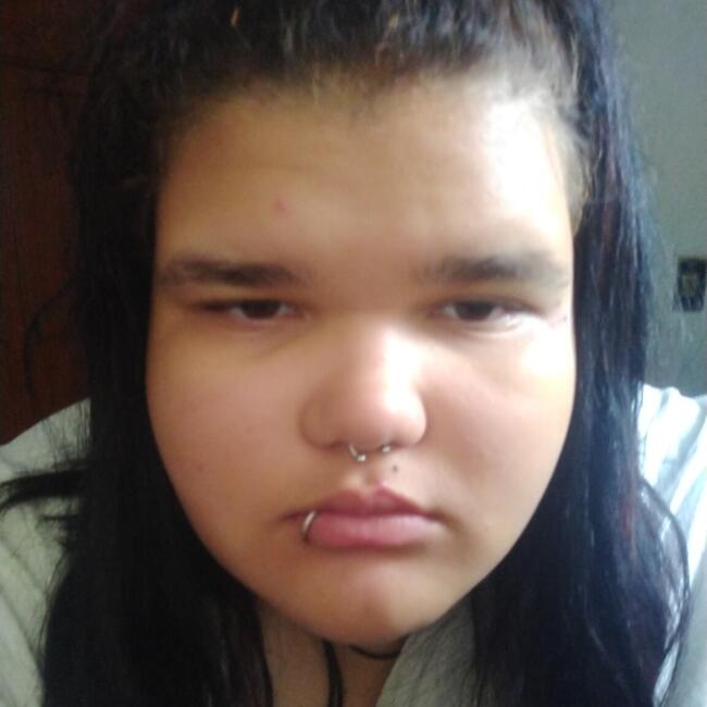 Babysitter in Muriaé: Laura Maria