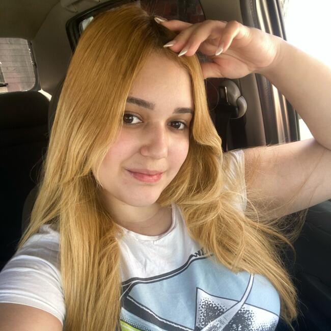 Babysitter in Jequié: Emilia