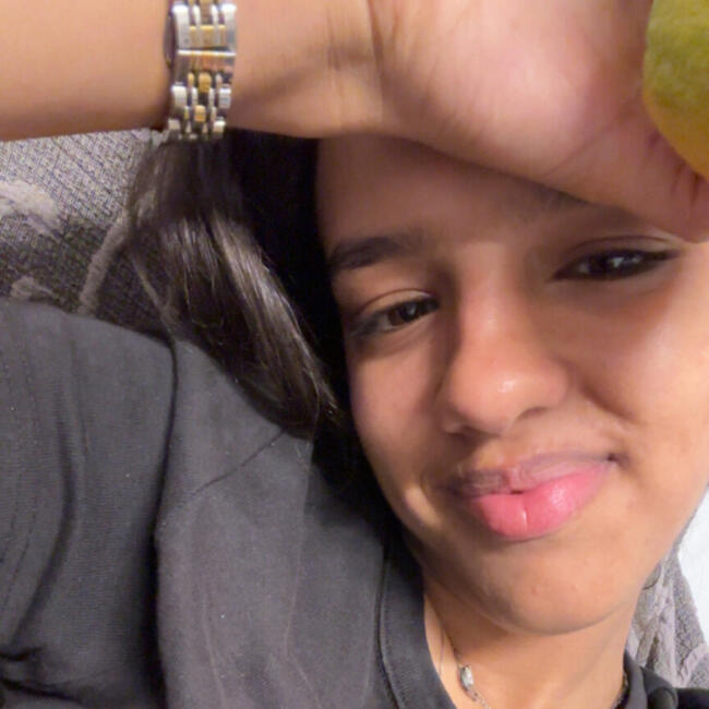 בייביסיטר ב- ‘Ein Naqūbā: Narmeen