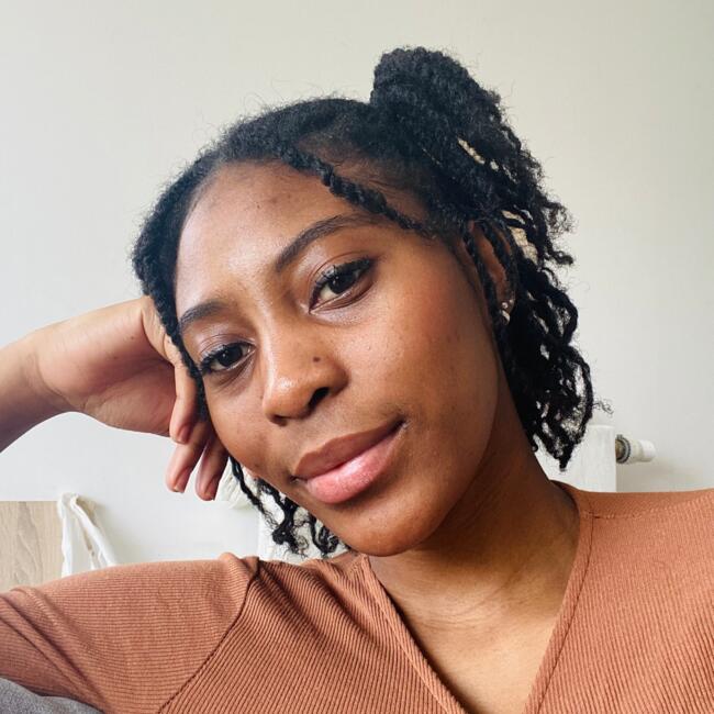 Babysitter in Vélizy-Villacoublay: Camille