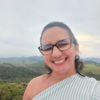 Babysitter Juiz de Fora: Karolyne