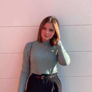 Babysitter La Roche-sur-Foron: Faustine
