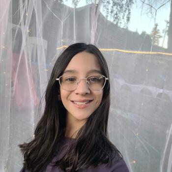 Babysitter in Yakima: Abigail