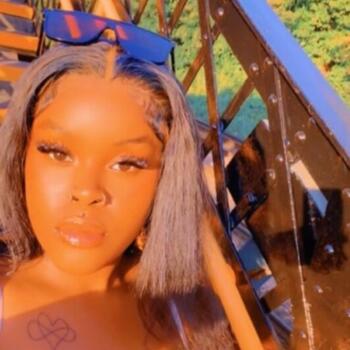 Babysitter in London: Aleia