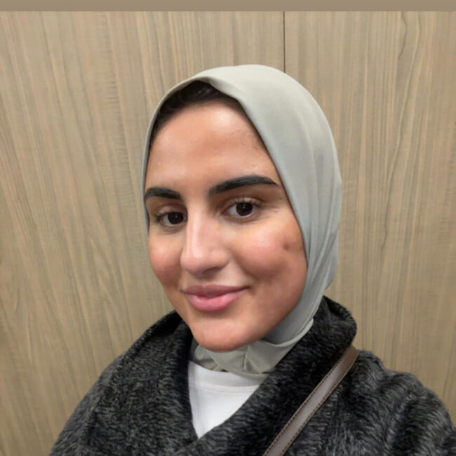 Babysitter in The Hague: Nesrine