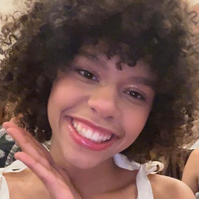 Baby-sitter in Edmonton: Constance