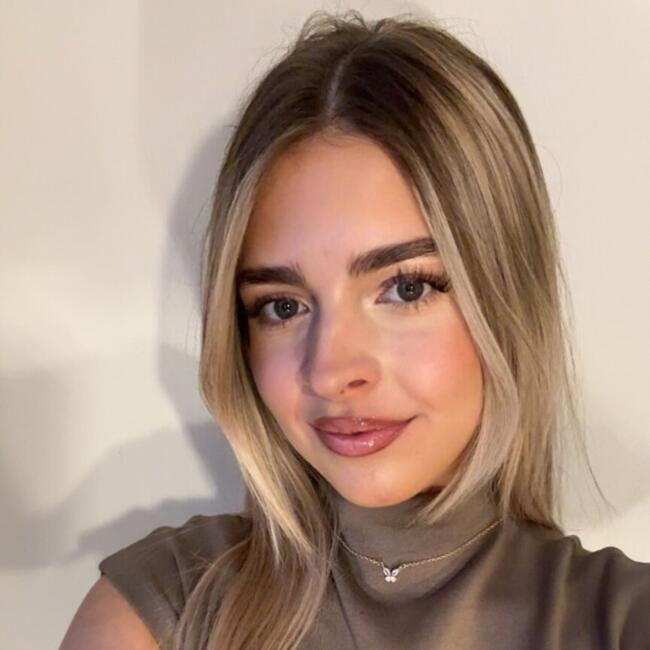 Babysitter in Zoersel: Hailey