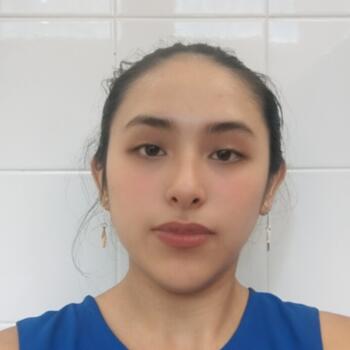 Babysitter in Vitry-sur-Seine: Kimberly