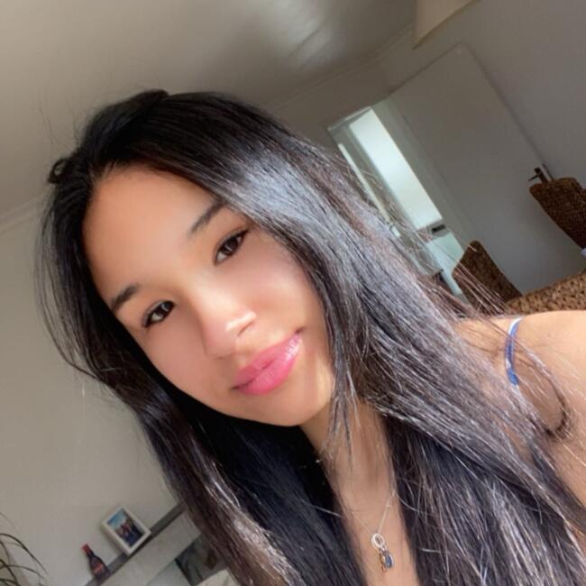 Babysitter στην περιοχή Bournemouth: Yasmin