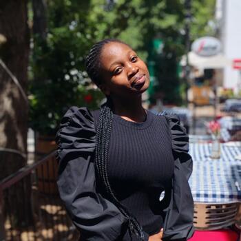 Babysitter in Cape Town: Karabo