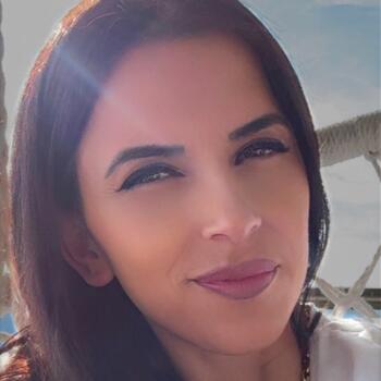 Nounou à Villeneuve: Leudrita