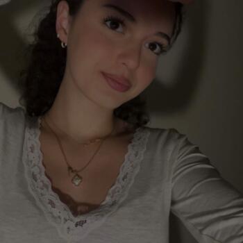 Babysitter in Lyon: Alia