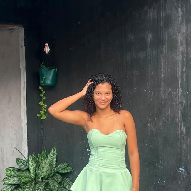 Babysitter in São Luís: Andressa