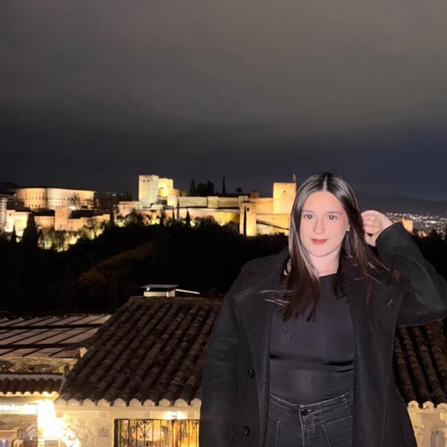 Canguro en Granada: Marta