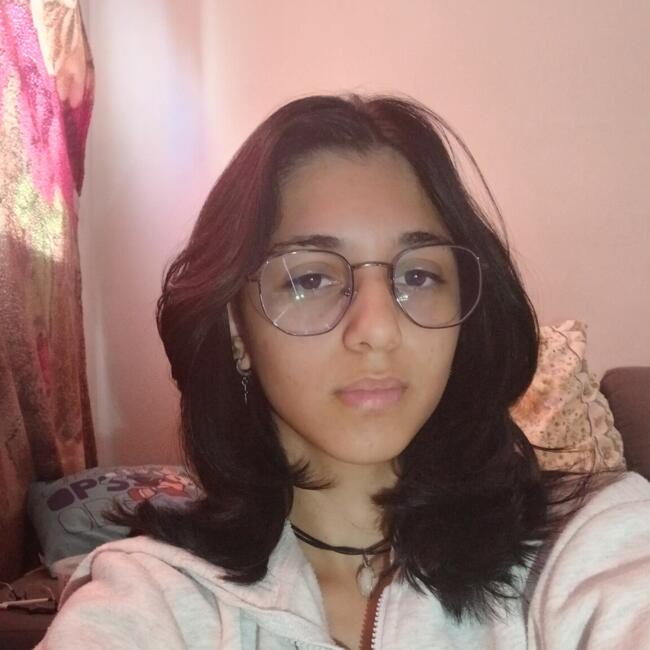 Babá em Bauru: Brenda