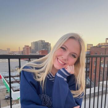 Babysitter in Fayetteville (Arkansas): Kelsey
