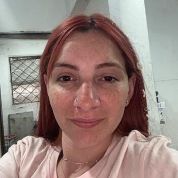 Babysitter in Montevideo: Lucia