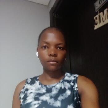 Nanny in Dubai: Brenda