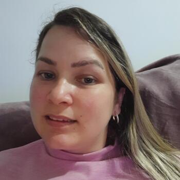 Babysitter in Tramandaí: Taiane