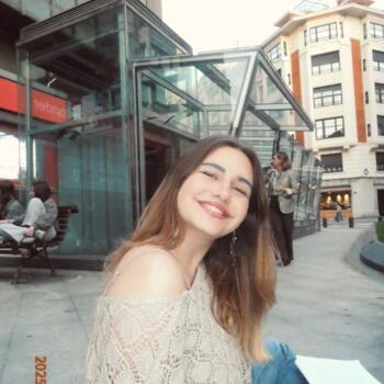 Babysitter in Bilbao: Julene Ane