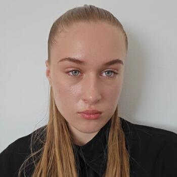 Babysitter Nice: Yulia