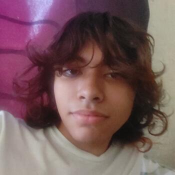 Babysitter in Monterrey: Eduardo Israel