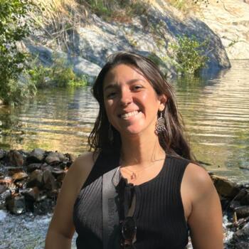 Babysitter em Loures: Inês