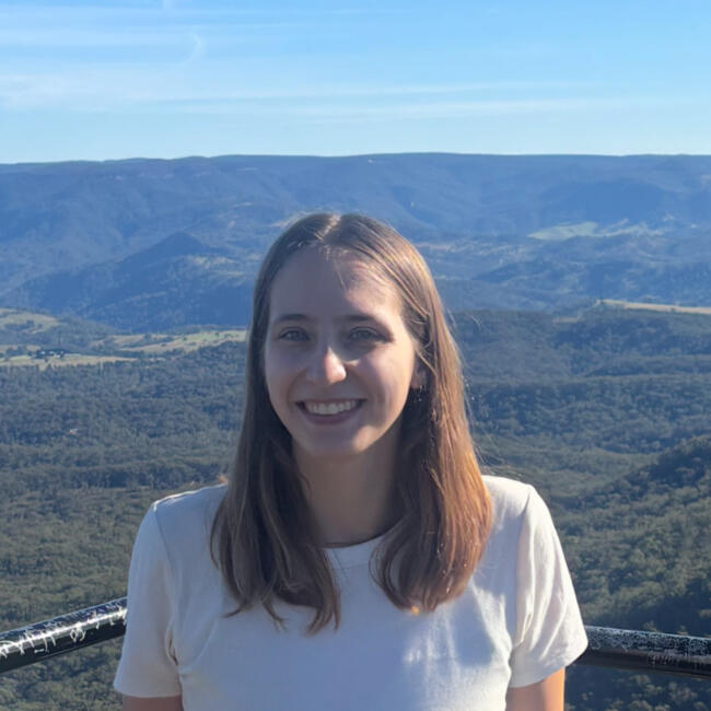 Babysitter in Sydney: Lucie