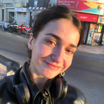 Babysitter in Boechout: Ines Delia